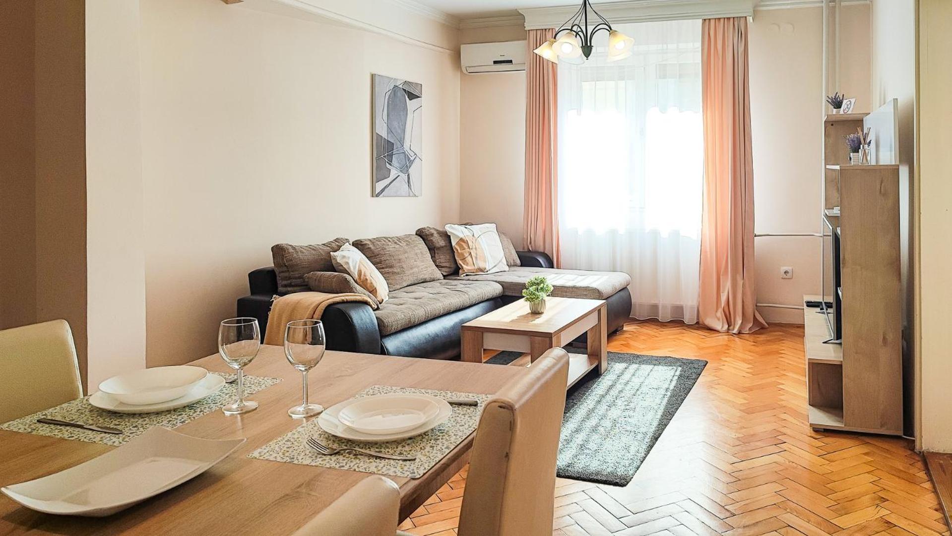 Filinhome Jaksica Suite Нови-Сад Экстерьер фото