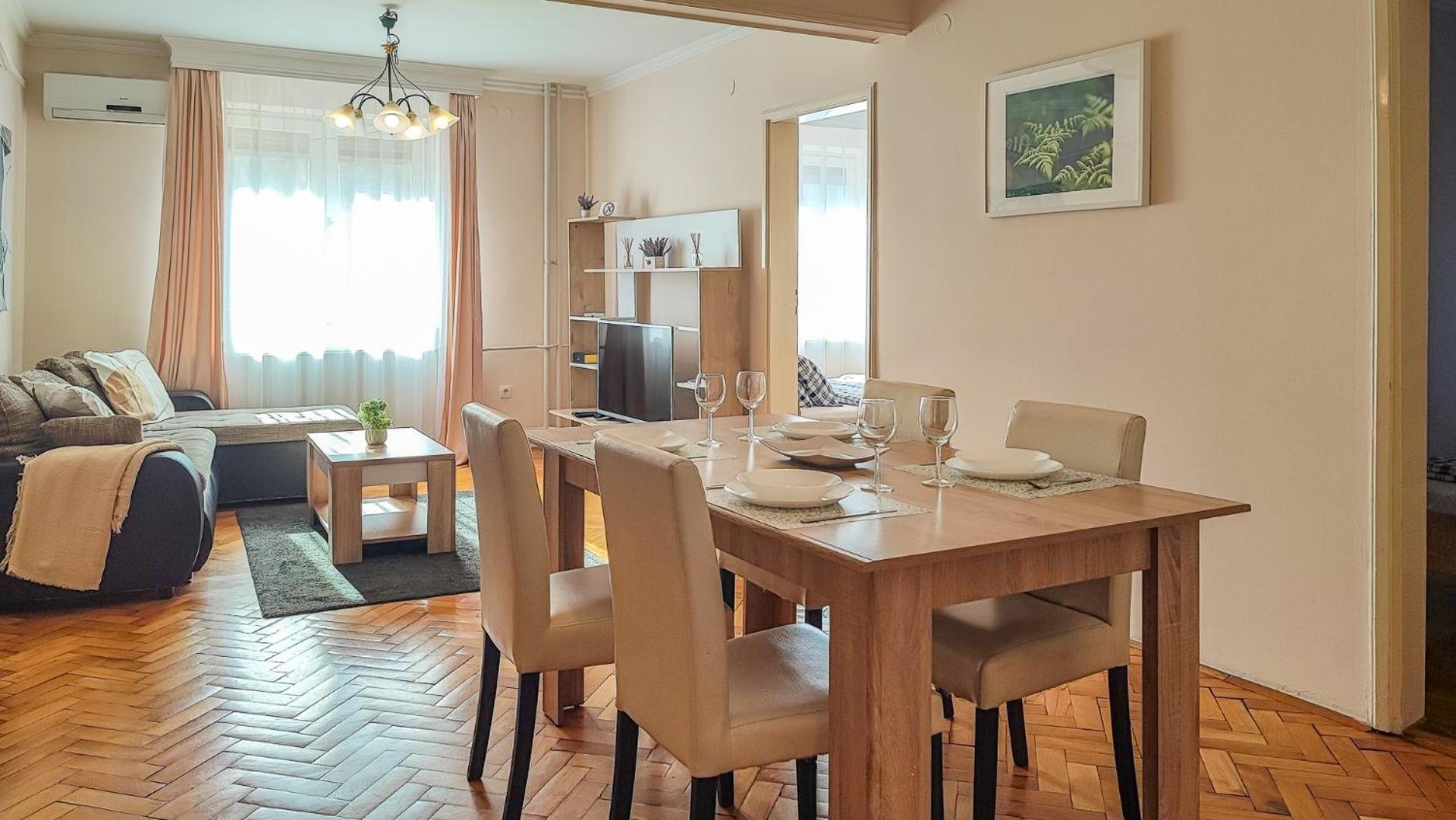 Filinhome Jaksica Suite Нови-Сад Экстерьер фото