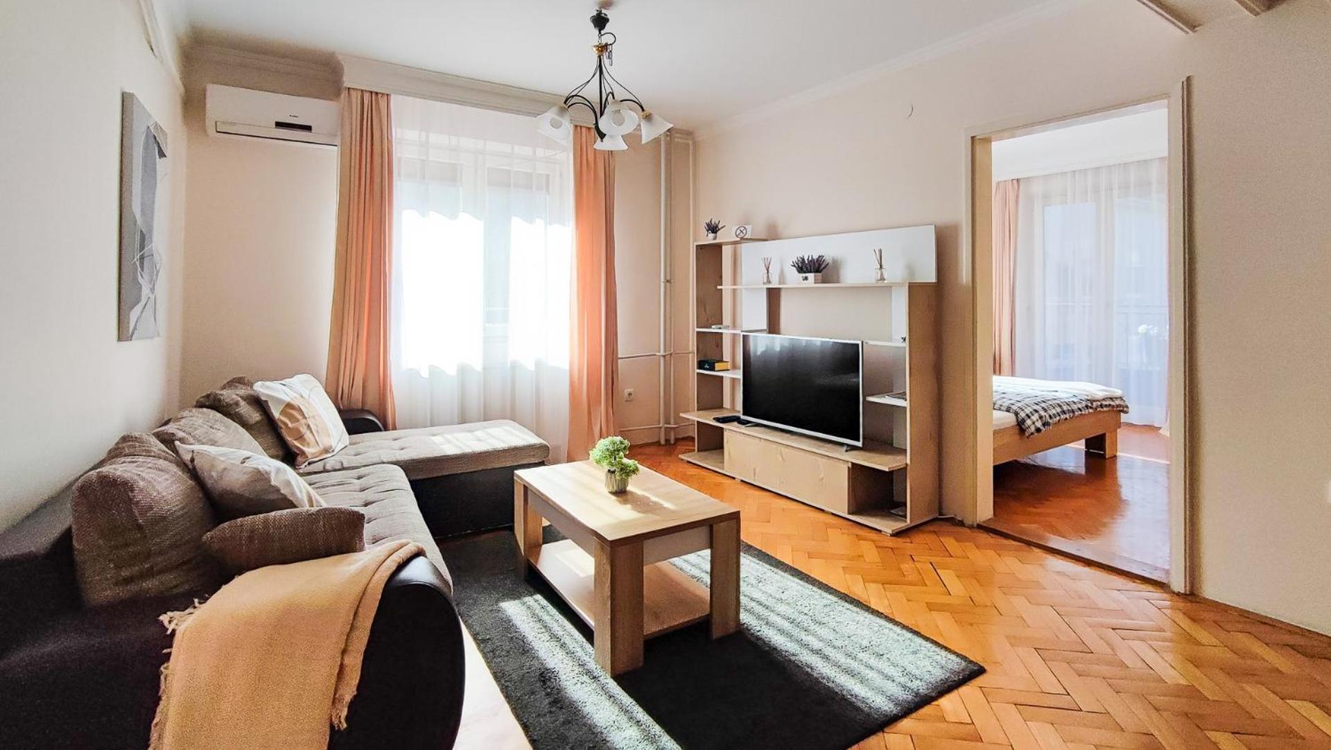 Filinhome Jaksica Suite Нови-Сад Экстерьер фото
